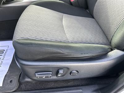 2017 Toyota 4Runner SR5   - Photo 4 - Cleveland, GA 30528