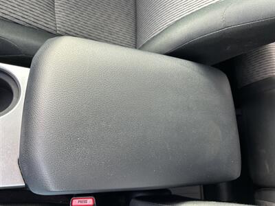 2017 Toyota 4Runner SR5   - Photo 11 - Cleveland, GA 30528