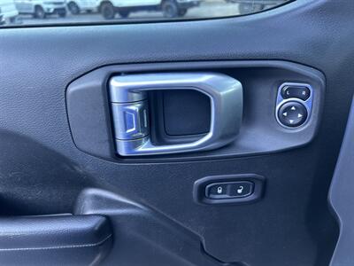 2018 Jeep Wrangler Sport S   - Photo 17 - Cleveland, GA 30528