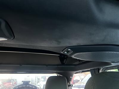 2018 Jeep Wrangler Sport S   - Photo 34 - Cleveland, GA 30528