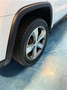 2014 Jeep Grand Cherokee Limited - Photo 18 - Charlotte, NC 28273