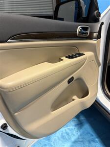 2014 Jeep Grand Cherokee Limited - Photo 15 - Charlotte, NC 28273