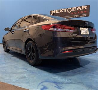 2017 Kia Optima LX   - Photo 2 - Charlotte, NC 28273