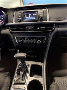 2017 Kia Optima LX   - Photo 15 - Charlotte, NC 28273
