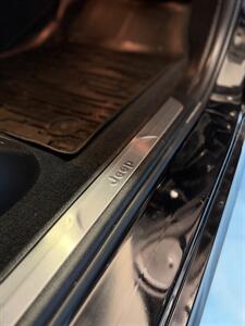 2019 Jeep Grand Cherokee High Altitude   - Photo 15 - Charlotte, NC 28273
