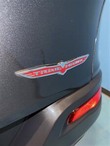 2017 Jeep Cherokee Trailhawk L Plus   - Photo 5 - Charlotte, NC 28273