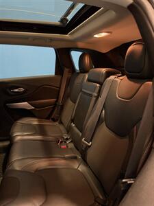 2017 Jeep Cherokee Trailhawk L Plus   - Photo 8 - Charlotte, NC 28273