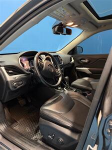 2017 Jeep Cherokee Trailhawk L Plus   - Photo 6 - Charlotte, NC 28273