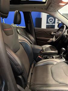 2017 Jeep Cherokee Trailhawk L Plus   - Photo 11 - Charlotte, NC 28273