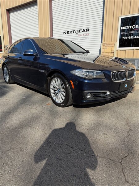 2014 BMW 528i xDrive   - Photo 1 - Charlotte, NC 28273