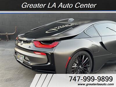2015 BMW i8 - Photo 8 - Sun Valley, CA 91352