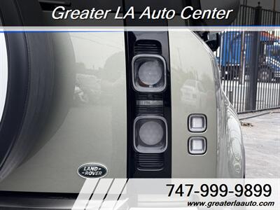 2020 Land Rover Defender 110 X   - Photo 42 - Sun Valley, CA 91352