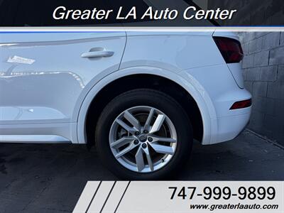 2020 Audi Q5 quattro Premium 45 TFSI   - Photo 9 - Sun Valley, CA 91352