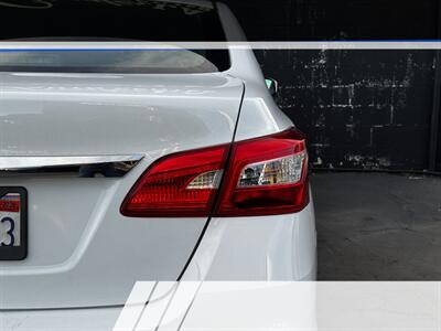2020 Nissan Sentra SR   - Photo 12 - Sun Valley, CA 91352