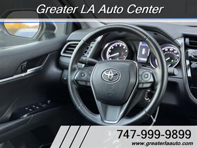 2020 Toyota Camry SE Nightshade   - Photo 28 - Sun Valley, CA 91352