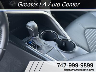 2020 Toyota Camry SE Nightshade   - Photo 12 - Sun Valley, CA 91352