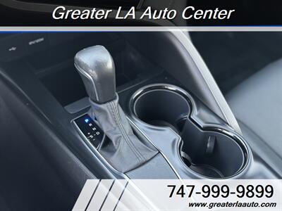 2020 Toyota Camry SE Nightshade   - Photo 16 - Sun Valley, CA 91352