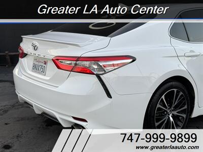 2020 Toyota Camry SE Nightshade   - Photo 29 - Sun Valley, CA 91352