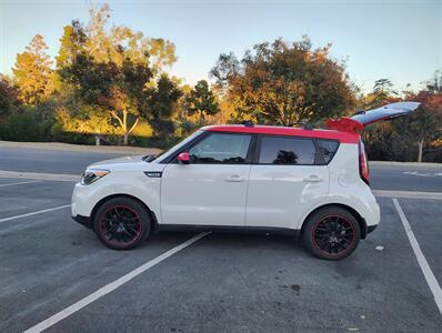 2017 Kia Soul EX   - Photo 4 - San Diego, CA 92115