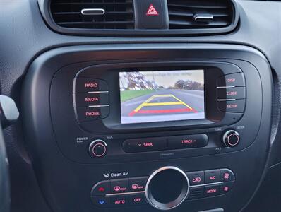 2017 Kia Soul EX   - Photo 14 - San Diego, CA 92115