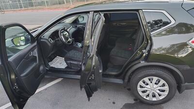 2016 Nissan Rogue S   - Photo 4 - San Diego, CA 92115