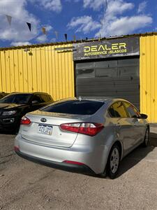 2015 Kia Forte LX - Photo 3 - Denver, CO 80204