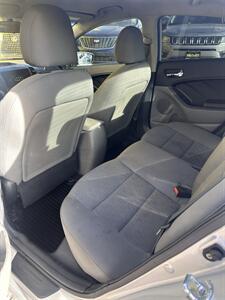 2015 Kia Forte LX - Photo 4 - Denver, CO 80204