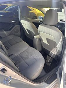 2015 Kia Forte LX - Photo 5 - Denver, CO 80204