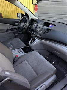 2014 Honda CR-V LX   - Photo 8 - Denver, CO 80204