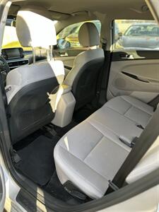 2020 Hyundai TUCSON SE - Photo 8 - Denver, CO 80204
