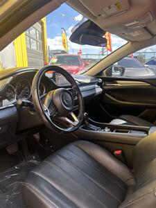 2018 Mazda Mazda6 Touring   - Photo 9 - Denver, CO 80204