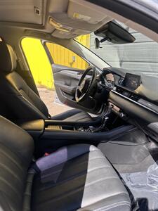 2018 Mazda Mazda6 Touring   - Photo 10 - Denver, CO 80204