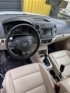 2012 Volkswagen Tiguan S 4Motion   - Photo 6 - Denver, CO 80204