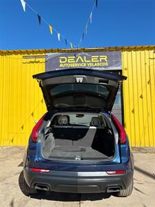 2020 Cadillac XT4 Luxury   - Photo 10 - Denver, CO 80204