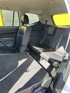 2019 Volkswagen Atlas V6 SE - Photo 8 - Denver, CO 80204