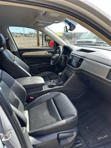 2019 Volkswagen Atlas V6 SE - Photo 6 - Denver, CO 80204