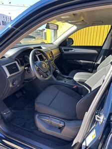 2018 Volkswagen Atlas 2.0T S - Photo 6 - Denver, CO 80204