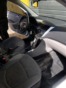2015 Hyundai ACCENT GLS   - Photo 7 - Denver, CO 80204