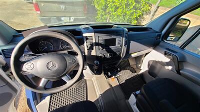 2014 Mercedes-Benz Sprinter 2500 - Photo 4 - Sun Valley, CA 91352