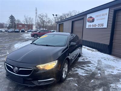 2019 Buick Regal Sportback Preferred - Photo 3 - Hobart, IN 46342