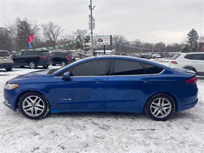2018 Ford Fusion Hybrid SE   - Photo 4 - Hobart, IN 46342