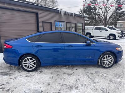 2018 Ford Fusion Hybrid SE   - Photo 6 - Hobart, IN 46342