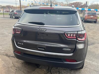 2020 Jeep Compass Latitude   - Photo 3 - Hobart, IN 46342