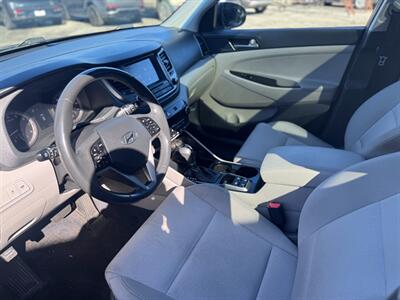 2018 Hyundai TUCSON Value   - Photo 7 - Hobart, IN 46342