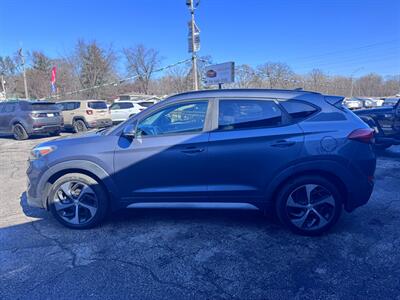 2018 Hyundai TUCSON Value   - Photo 4 - Hobart, IN 46342