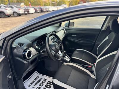2021 Nissan Versa SV   - Photo 4 - Hobart, IN 46342