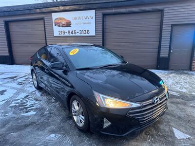 2019 Hyundai ELANTRA SE - Photo 1 - Hobart, IN 46342