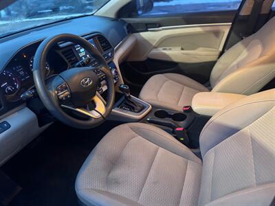2019 Hyundai ELANTRA SE - Photo 7 - Hobart, IN 46342
