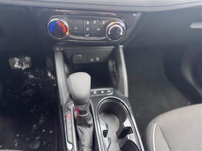 2025 Chevrolet Trailblazer LT   - Photo 10 - Hobart, IN 46342