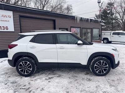 2025 Chevrolet Trailblazer LT   - Photo 6 - Hobart, IN 46342